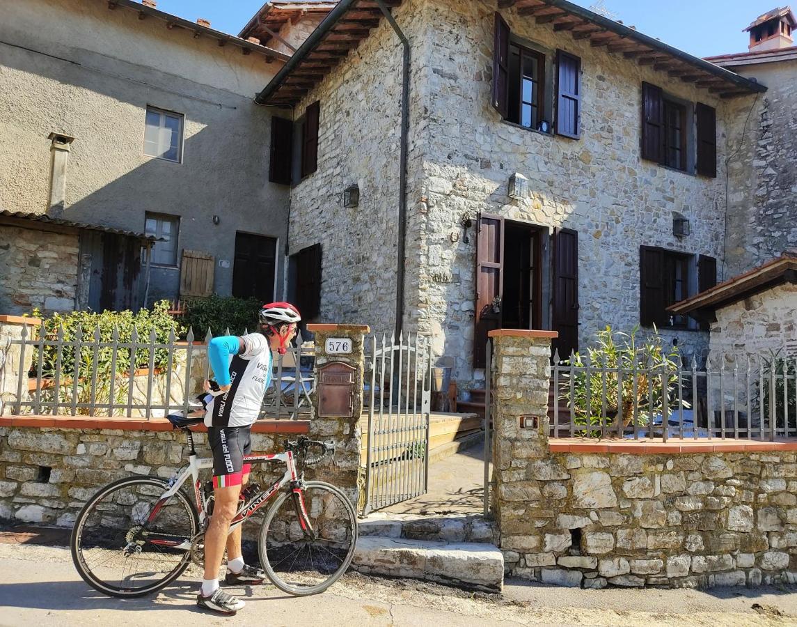 Cara House Tuscany - Zona Lucca Chiatri Luaran gambar